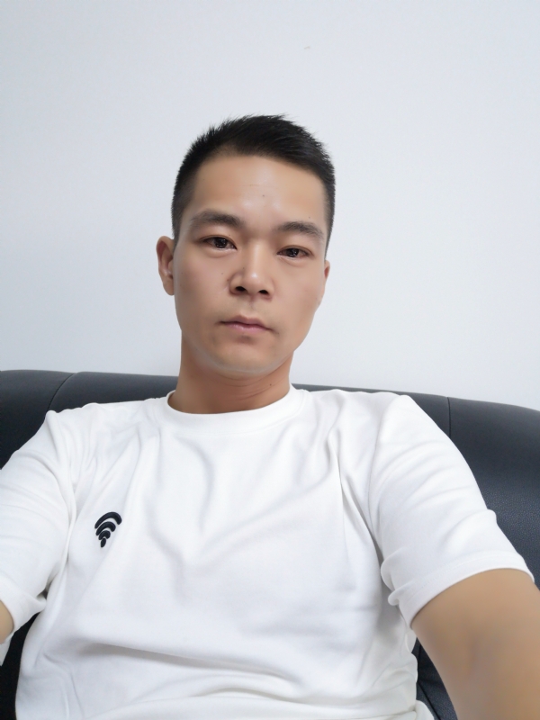 东东的第二张照片--如东闪婚服务中心